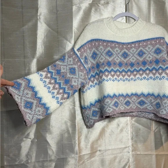 Sharlene Wool Blend Bell Sleeve Pullover Sweater - Picture 2 of 7